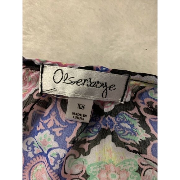 Olsenboye XS Button Front Cropped Shirt Medallion - Picture 9 of 10